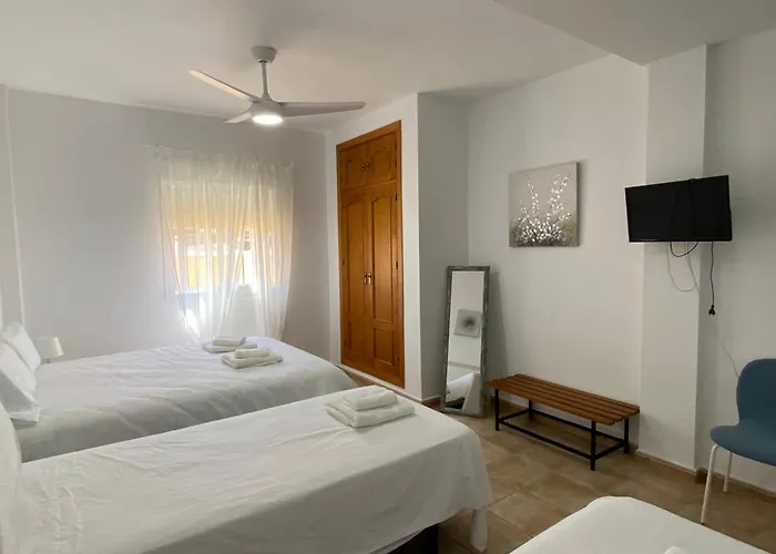 Rural Al'mare קוניל דה לה פרונטרה